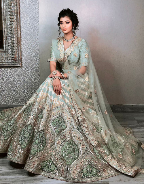 Non hot sale bridal lehenga